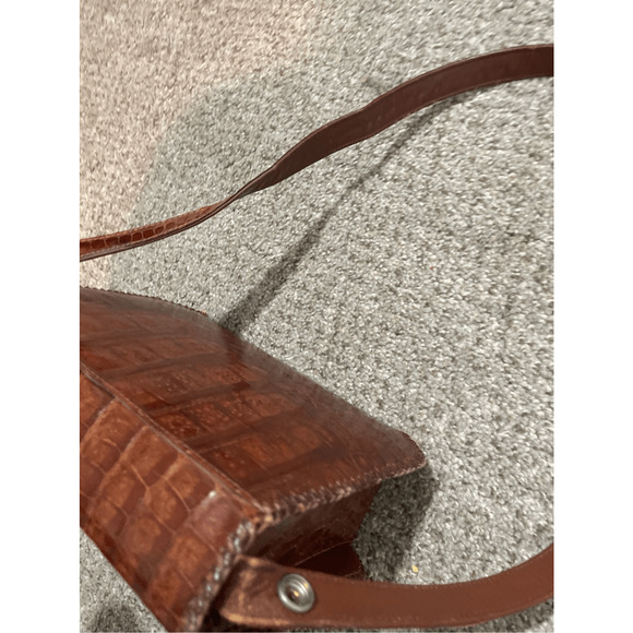 Women's Cuban Alligator Burnt Brown Snap Light Academia Preppy Minimal Crossbody - Picture 3 of 13